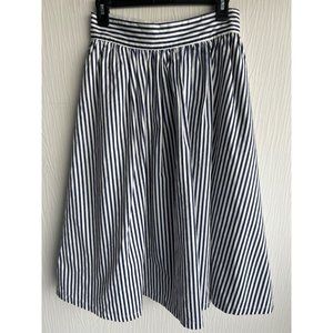 Simple Retro, Size M, US 12 Lined Women’s Skirt, Navy And White, Attractive!